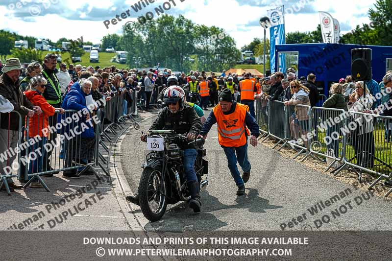 Vintage motorcycle club;eventdigitalimages;no limits trackdays;peter wileman photography;vintage motocycles;vmcc banbury run photographs
